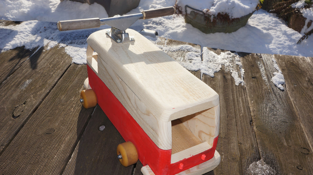 Holz-Bobby-Car im Bulli-Style Rot